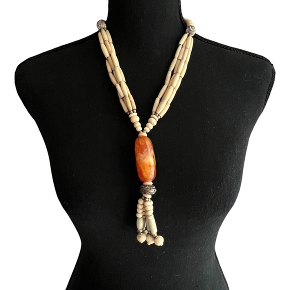 VINTAGE Carved Beaded Necklace in Orange Quartz 15” - Picture 1 of 16